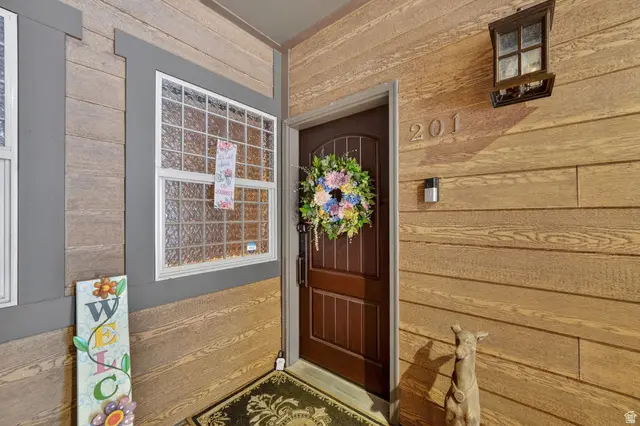 973 E Taliesen Cv S, Midvale, UT 84047 - #3