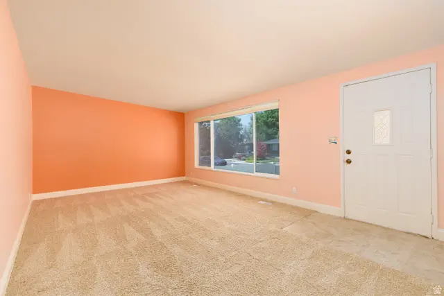 1104 E 5235 S, Murray, UT 84117 - #3