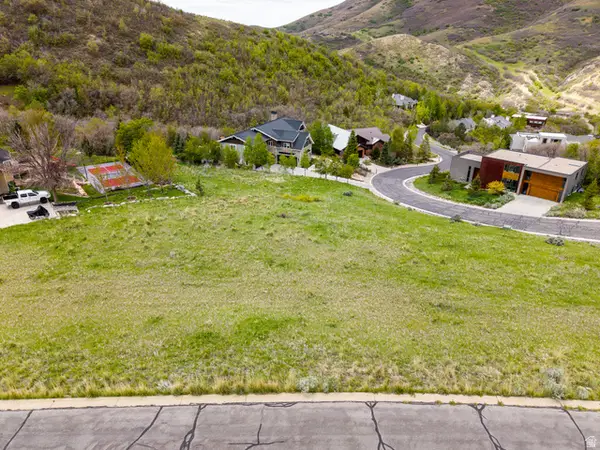 326 S Maryfield Dr #404, Salt Lake City, UT 84108
