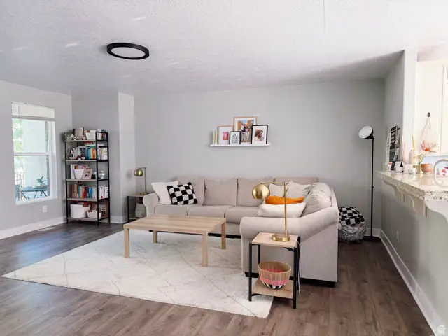 736 W Kirkbride Ave S, South Salt Lake, UT 84119 - #2