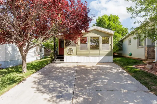 32 Cottonwood Ln, Hurricane, UT 84737 - #2