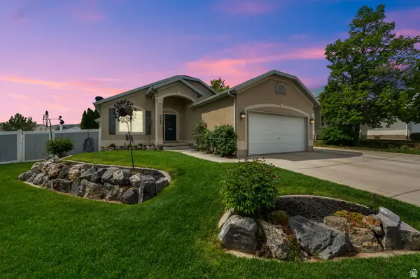 5949 W Fragrant Ln, Herriman, UT 84096