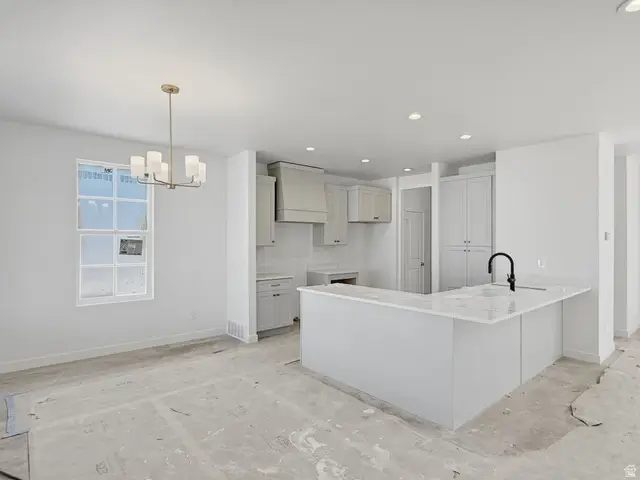 7624 S Clipper Hill Rd W #302, West Jordan, UT 84081 - #3