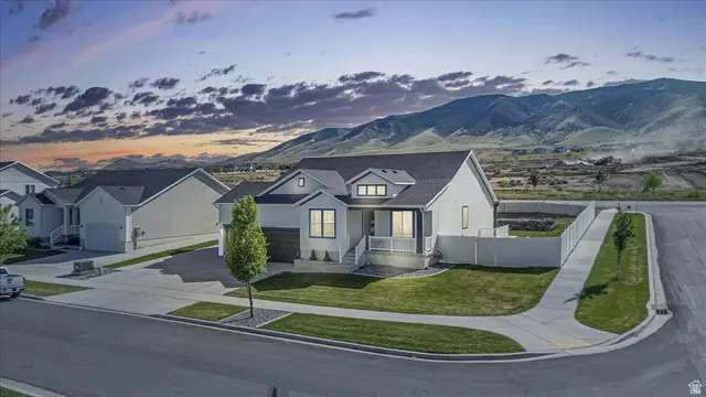 2993 S Yellow Bill Dr, Saratoga Springs, UT 84045 - #1