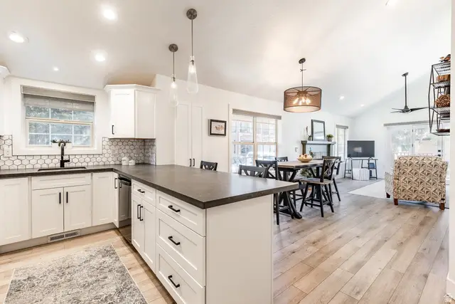 1029 Zermatt Dr #8, Midway, UT 84049 - #3