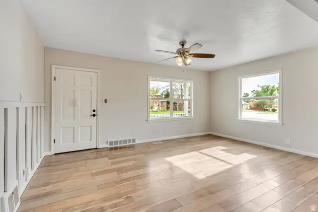 66 W 700 N, Bountiful, UT 84010 - #3