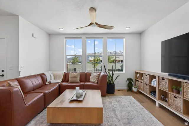 4882 W Coulter Ct #702, Highland, UT 84003 - #3