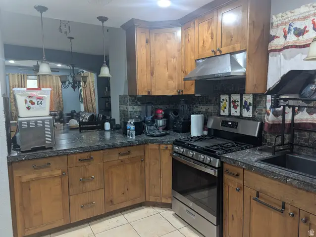 453 S Post St, Salt Lake City, UT 84104 - #3