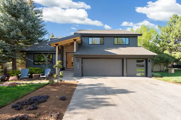 1494 W Meadows Connection Dr, Park City, UT 84098