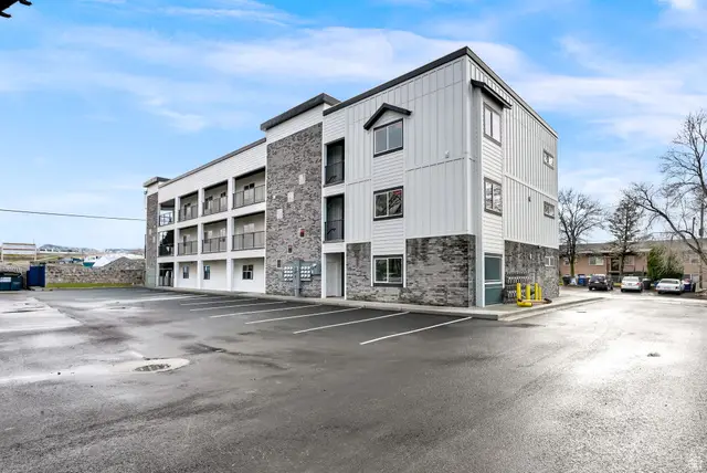 36 W 1600 N, Sunset, UT 84015 - #2