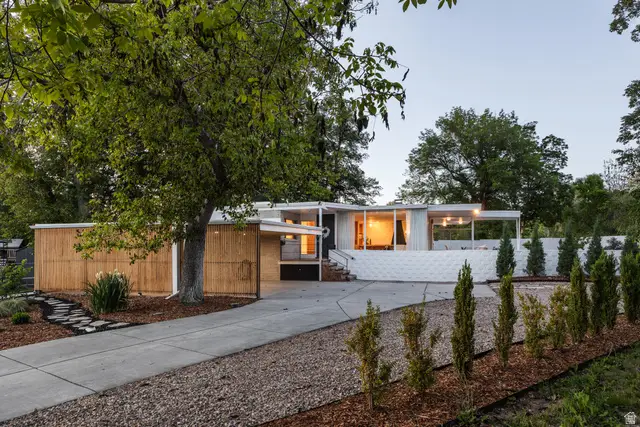 1595 E Evergreen Ln, Salt Lake City, UT 84106 - #1