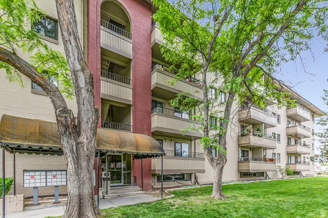 530 S 400 St E #2203, Salt Lake City, UT 84111 - #1