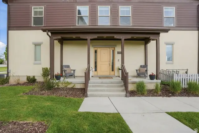 5793 W Lake Ave, South Jordan, UT 84009 - #3