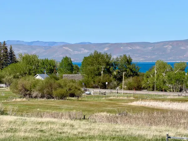 221 W Snowmeadows Cir #6, Garden City, UT 84028