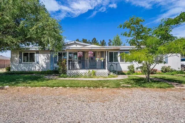 1614 S Chaparell Dr, Toquerville, UT 84774 - #1