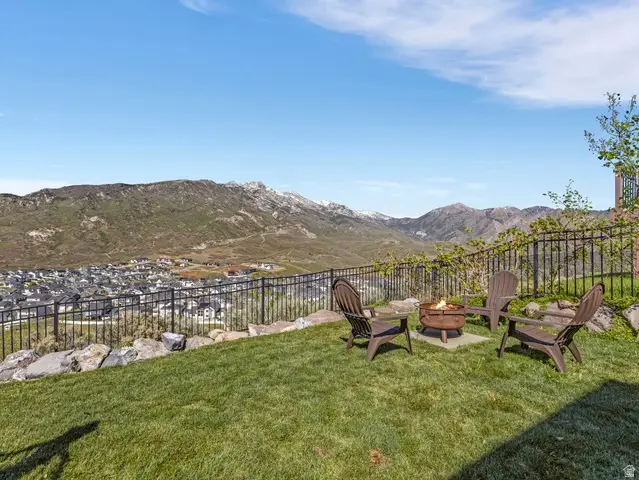 15057 S Winged Bluff Ln, Draper, UT 84020 - #2