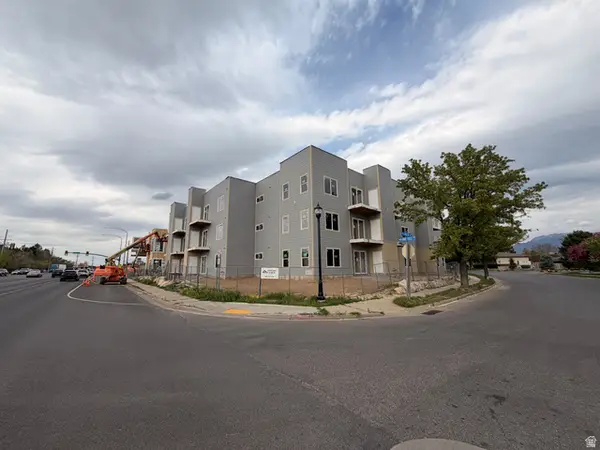 1652 N Main Dr E #30, Layton, UT 84041