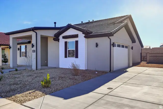 493 W Avery Ln, Saint George, UT 84790 - #3