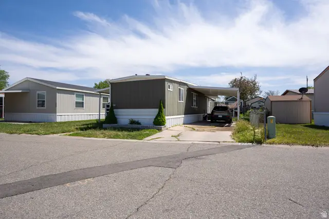 1147 W Linda Dr S, West Valley City, UT 84119 - #1