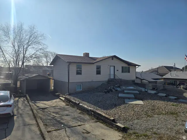 281 W 300 N, Kaysville, UT 84037 - #1