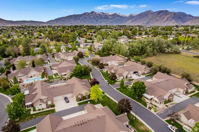 418 N 1100 E #E-1, Lehi, UT 84043 - #3