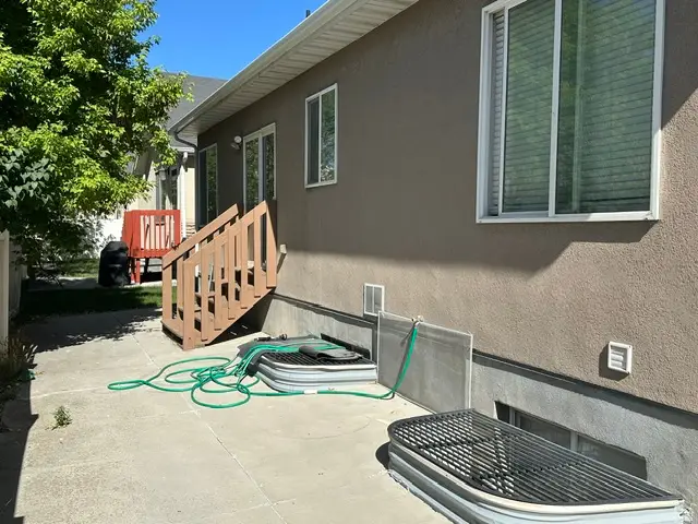 1563 W Turtle Dove Ln, West Jordan, UT 84088 - #3