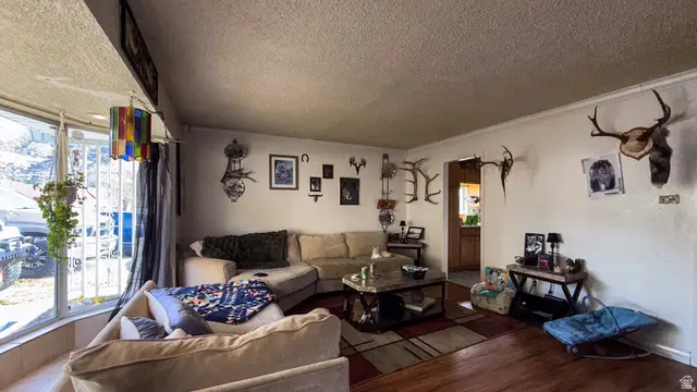 620 Edgehill Pl, East Carbon, UT 84520 - #3