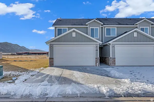 49 Cedar Ln, Malad City, ID 83252