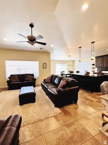 3853 W Mitchell, Santa Clara, UT 84765 - #2