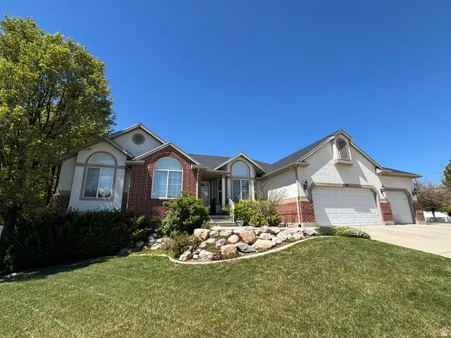 6344 S Adirondack Way, Taylorsville, UT 84129 - #1