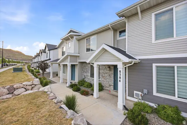 8584 W Cordero Dr, Magna, UT 84044 - #3