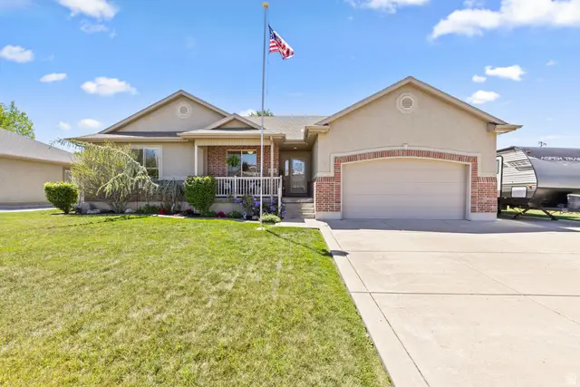 653 W 3550 S, Riverdale, UT 84405 - #1