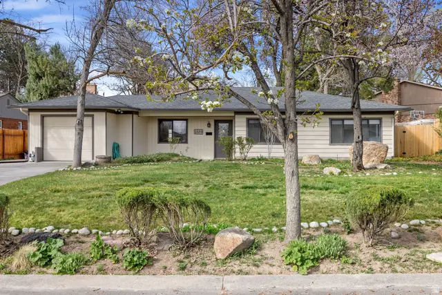 1889 E 4675 S, Holladay, UT 84117 - #1