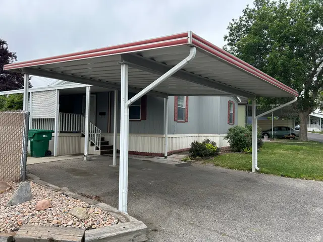 238 E Detroiter Cir S, Murray, UT 84107 - #2