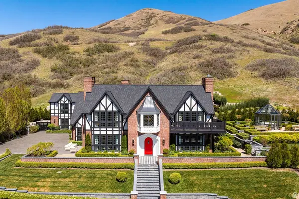299 E Oak Forest Rd, Salt Lake City, UT 84103