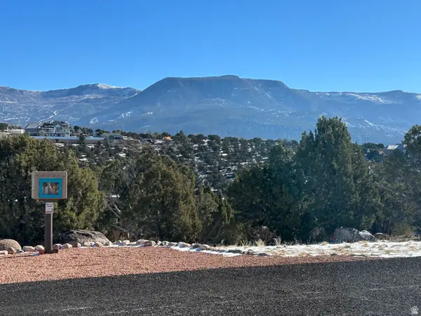 1624 S Panorama Dr, Cedar City, UT 84720
