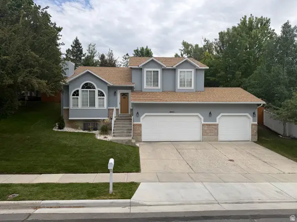 1682 E Sunrise Meadow Dr, Sandy, UT 84093
