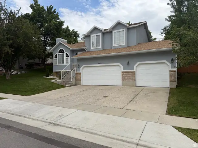 1682 E Sunrise Meadow Dr, Sandy, UT 84093 - #2