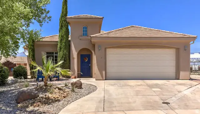 687 N 380 W, La Verkin, UT 84745 - #1