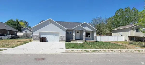 3827 N Adams St E, Eagle Mountain, UT 84013
