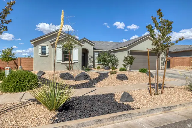 409 N Sage Grouse Dr, Washington, UT 84780 - #2