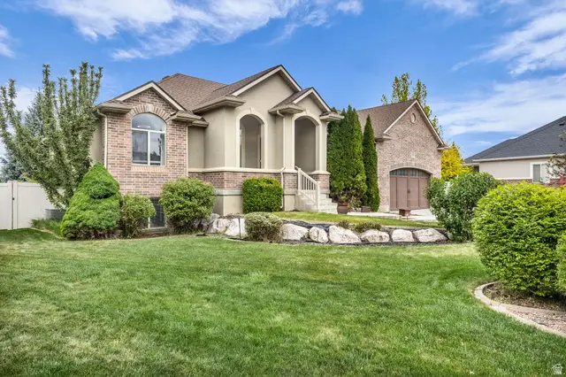 1536 W Misty Breeze Cir S, Kaysville, UT 84037 - #2