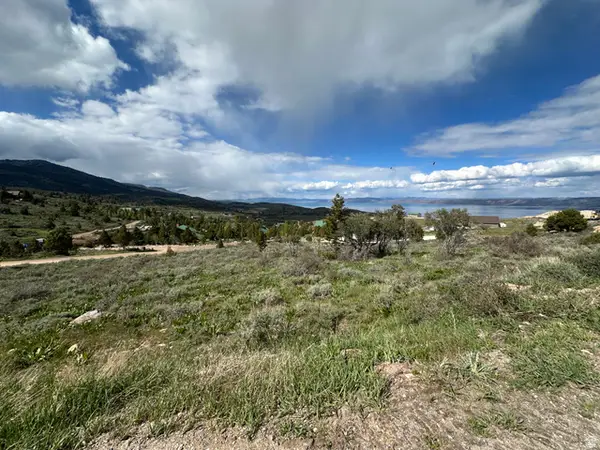 805 S Lakeview Dr #27, Garden City, UT 84028