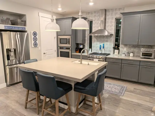 6089 W Lake Ave, South Jordan, UT 84009 - #3