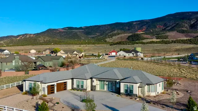 1531 S Laura Cir, Parowan, UT 84761 - #1
