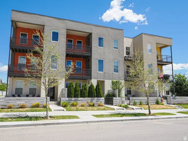 10871 S Lake Run Rd, South Jordan, UT 84009