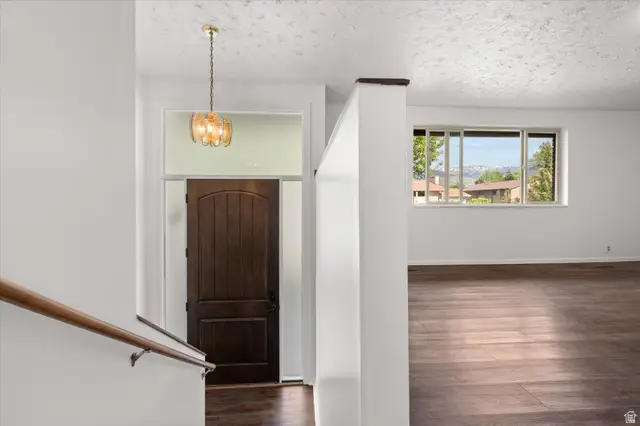 1487 N 700 W, West Bountiful, UT 84087 - #3