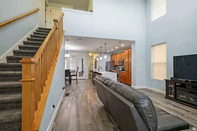 4489 W Milford Dr, South Jordan, UT 84009 - #2