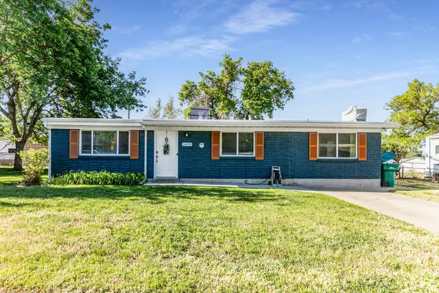 1619 Davis Dr, Layton, UT 84041 - #1