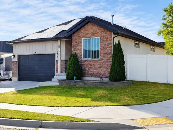 237 W 125 N, Clearfield, UT 84015